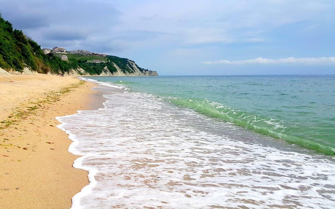 Silver Beach Delux Apartments Бяла Екстер'єр фото