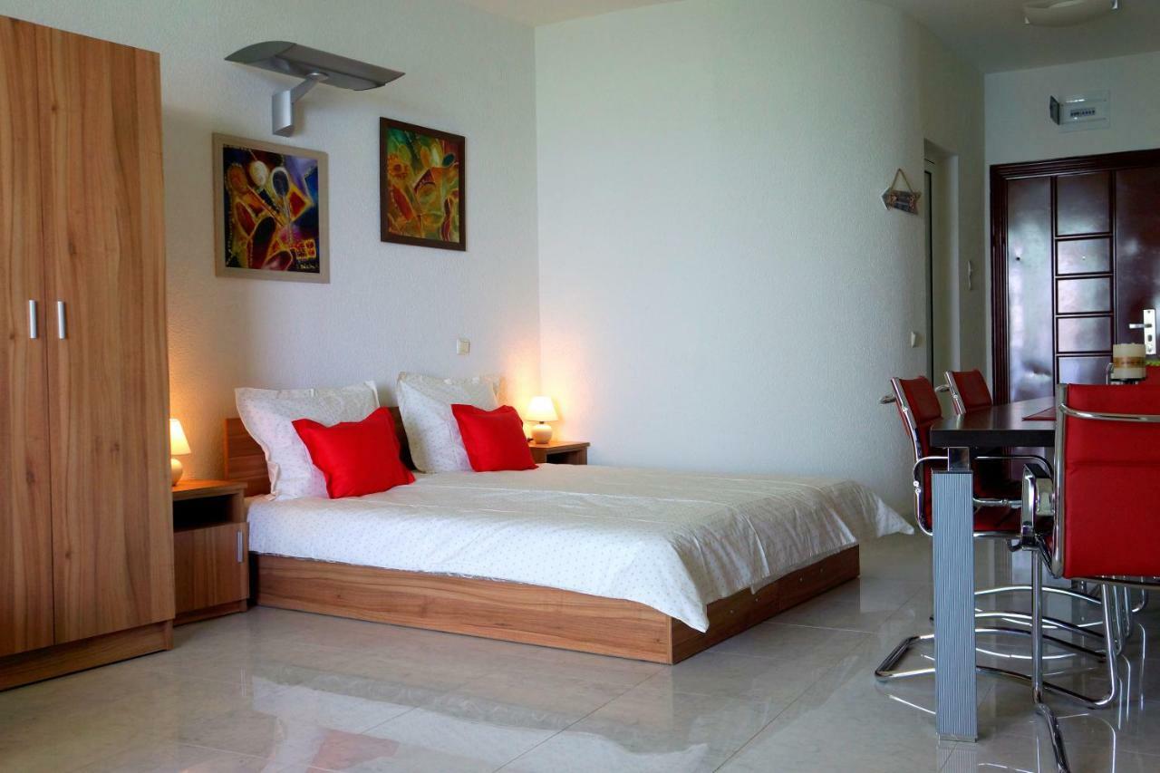 Silver Beach Delux Apartments Бяла Екстер'єр фото